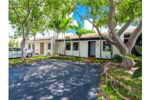 5219 SW 139th Ct, Miami, FL 33175, Sold 09/27/24