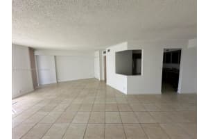 3300 Ne 191st St 515, Aventura