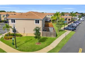 2465 SE 10th St, Homestead, FL 33035, Sold 11/05/24