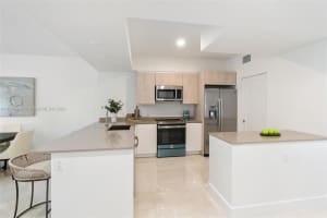 4181 S oaks Pl, Fort Lauderdale, FL 33314, Sold 10/28/24