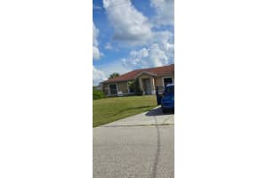 466 Redwing St, Lehigh Acres, FL 33974, - MLS#A11638012