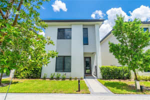 4368 NW 80th Ave, Miami, FL 33166, Sold 01/10/25
