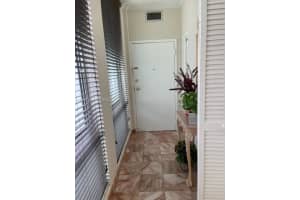 700 Biltmore Way APT 410, Coral Gables, FL 33134, Sold 11/08/24