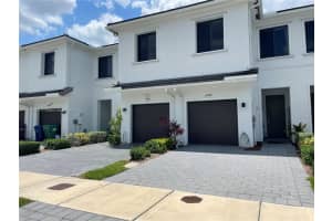 10914 SW 235th St, Homestead, FL 33032, Sold 10/07/24