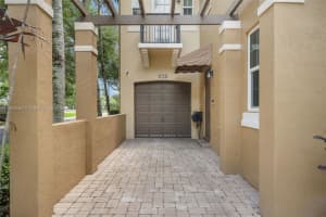 8722 Blaze Ct #1-1, Davie, FL 33328, Sold 10/24/24