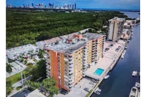 2450 NE 135th St, North Miami, FL 33181, Sold 10/03/24