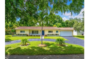 160 NW 92nd St, Miami Shores, FL 33150, Sold 10/28/24