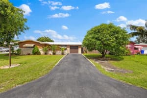 1600 NW 79th Ave, Pembroke Pines, FL 33024, Sold 09/10/24