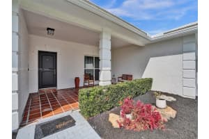 16609 Golfview Dr, Weston, FL 33326, Sold 09/19/24