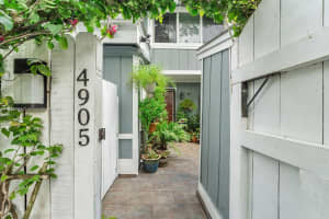 4905 SW 71st Pl, Miami, FL 33155, Sold 01/17/25