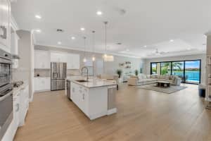 8585 E Baypoint Cir, Pompano Beach, FL 33076, Sold 10/25/24