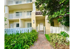10700 NW 66th St, Doral, FL 33178, Sold 02/07/25