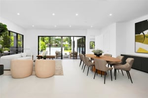 5041 SW 77th St, Miami, FL 33143, Sold 01/31/25