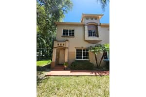 15720 SW 92nd Ave UNIT 1A, Palmetto Bay, FL 33157, Sold 01/16/25