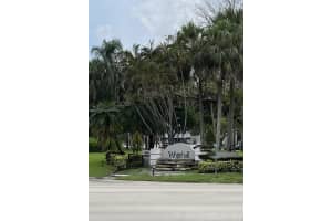 1514 Whitehall Dr APT 204, Davie, FL 33324, Sold 12/20/24