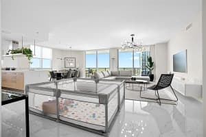 17111 Biscayne Blvd, North Miami Beach, FL 33160, Sold 09/12/24