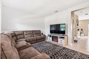 2707 SE 15th Ct, Homestead, FL 33035, Sold 09/18/24