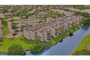 120 Lakeview Dr, Weston, FL 33326, Sold 11/15/24