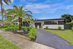 5315 Jackson St, Hollywood, FL 33021, Sold 11/20/24