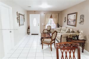10055 NW 26th St, Doral, FL 33172, Sold 10/02/24