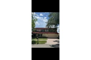 2690 S Bridge Rd, Hollywood, FL 33026, Sold 12/04/24