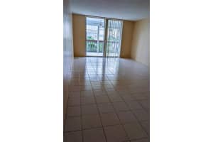 420 NE 12th Ave, Hallandale Beach, FL 33009, Sold 07/28/25