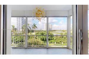 300 Diplomat Pkwy, Hallandale Beach, FL 33009, Sold 01/15/25