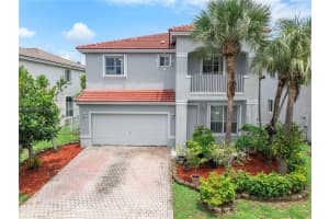 7713 NW 21st Dr, Pembroke Pines, FL 33024, Sold 09/24/24