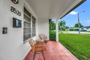 8520 SW 42nd St, Miami, FL 33155, Sold 09/16/24