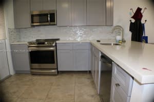 4700 Washington St APT 209, Hollywood, FL 33021, Sold 12/27/24