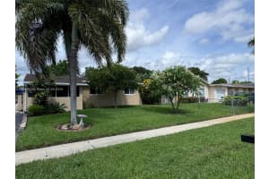 5881 Cayman Cir E, West Palm Beach, FL 33407, Sold 10/28/24