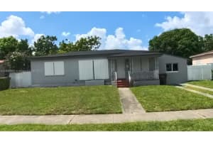 70 W 57th St, Hialeah, FL 33012, Sold 04/14/25