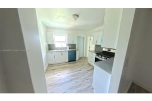 70 W 57th St, Hialeah, FL 33012, Sold 04/14/25