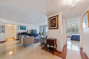 2751 S Ocean Dr, Hollywood, FL 33019, Sold 11/04/24