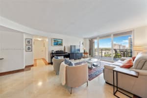 2751 S Ocean Dr, Hollywood, FL 33019, Sold 11/04/24