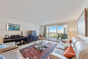 2751 S Ocean Dr, Hollywood, FL 33019, Sold 11/04/24