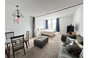 2899 Collins Ave APT 846, Miami Beach, FL 33140, Sold 02/28/25