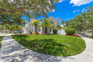 527 Cascade Falls Dr, Weston, FL 33327, Sold 01/31/25