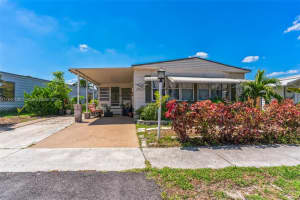 21610 NW 7th St, Pembroke Pines, FL 33029, Sold 10/07/24