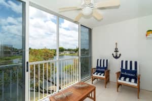 10312 NW 24th Pl APT 302, Sunrise, FL 33322, Sold 10/29/24
