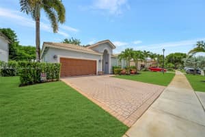 16861 SW 6th St, Pembroke Pines, FL 33027, Sold 09/27/24