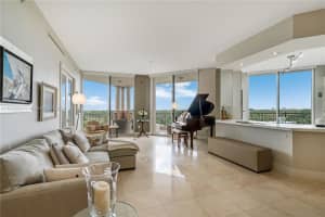 626 Coral Wy, Coral Gables, FL 33134, Sold 10/08/24