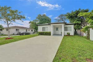 735 Phippen Waiters Rd, Dania Beach, FL 33004, Sold 11/20/24