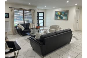 13570 SW 40th Ln, Miami, FL 33175, Sold 10/30/24