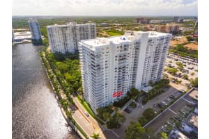 MLS# A11640330, Aventura, Florida 33160