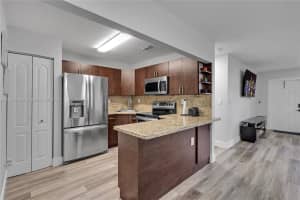 5712 SW 39th St, West Park, FL 33023, Sold 11/08/24