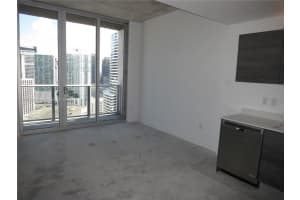 151 SE 1st St Apt 2709, Miami, FL 33131, Sold 12/20/24