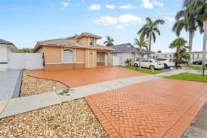 9767 NW 128th Ln, Hialeah Gardens, FL 33018, Sold 12/17/24