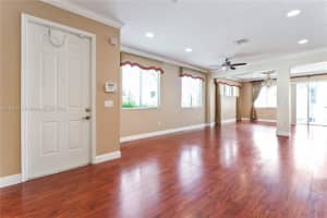 712 SE 2nd St, Pompano Beach, FL 33060, Sold 12/09/24