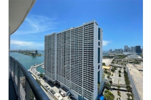 1750 N Bayshore Dr 2708 Miami, FL 33132 - MLS#A11640675